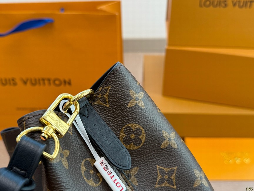 Louis Vuitton Bags