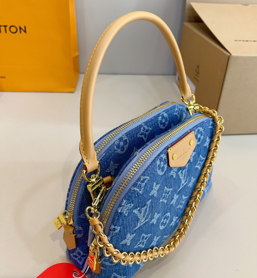 Louis Vuitton Bags