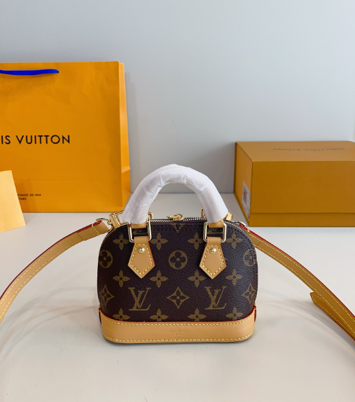 Louis Vuitton Teddy Collection Shell Bag: A Luxe Embrace Of Playful Sophistication