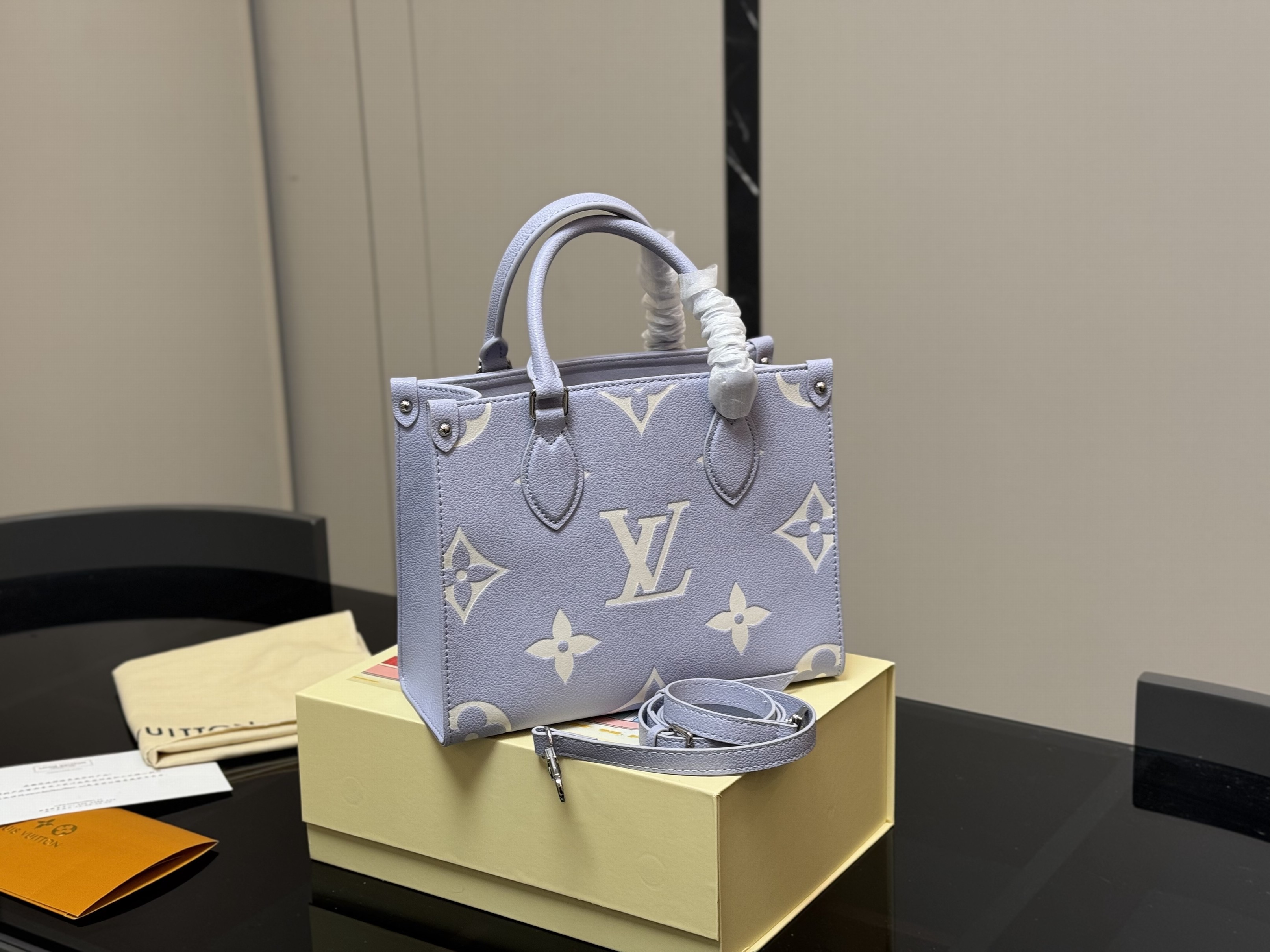Louis Vuitton Onthego Tote Bag, Jungle Collection, Elephant Grey/off-white
