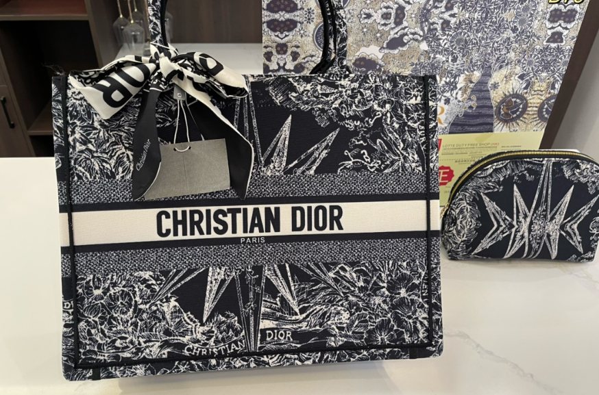 Christian Dior Bags