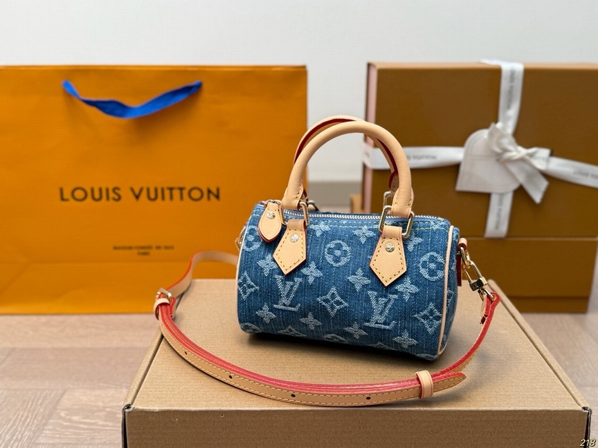 Louis Vuitton Bags