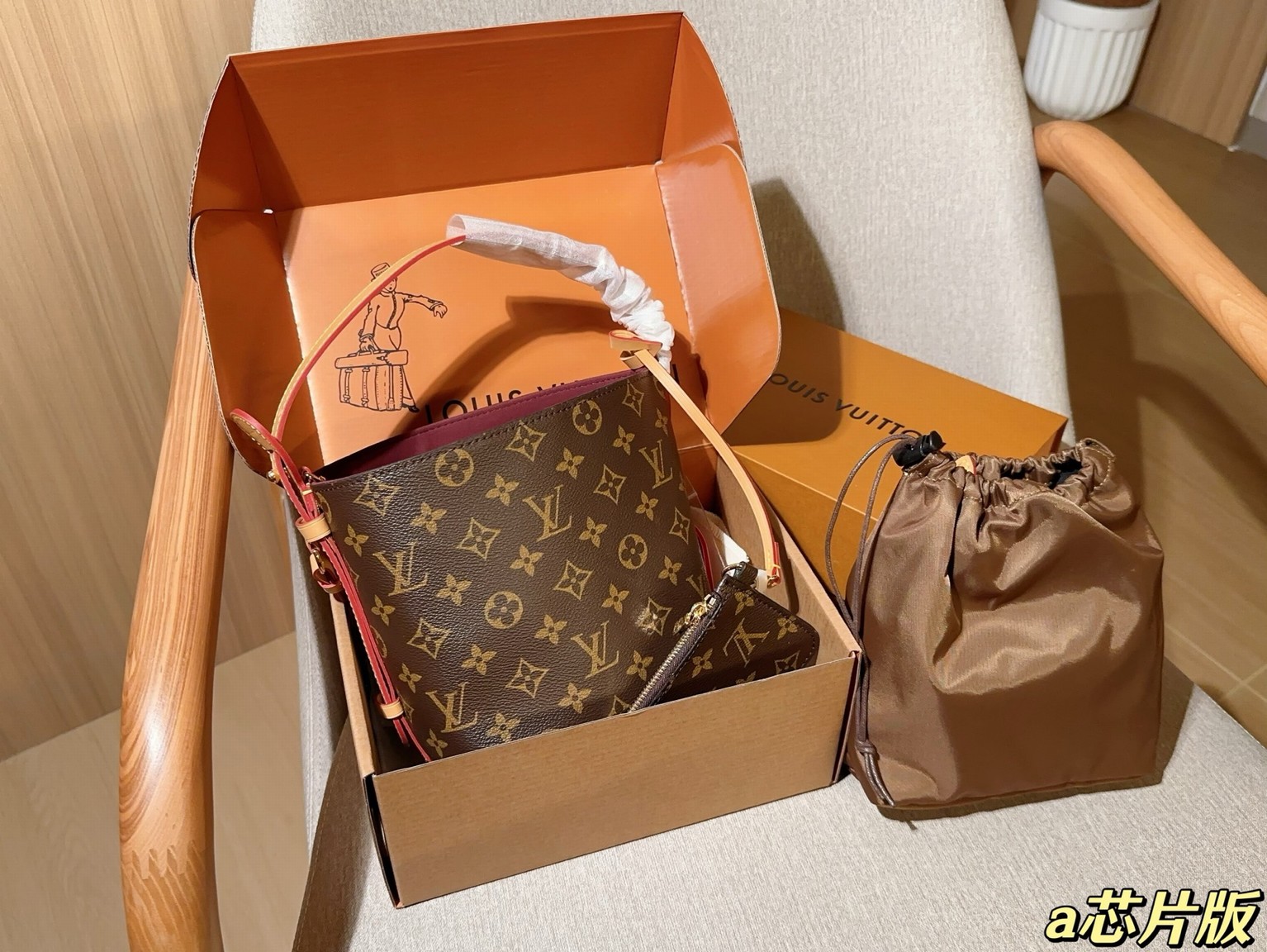 Louis Vuitton 2025 All In Bb Monogram Bucket Bag, 18cm × 16cm | Nfc Chip-embedded | Includes Detachable Organizer