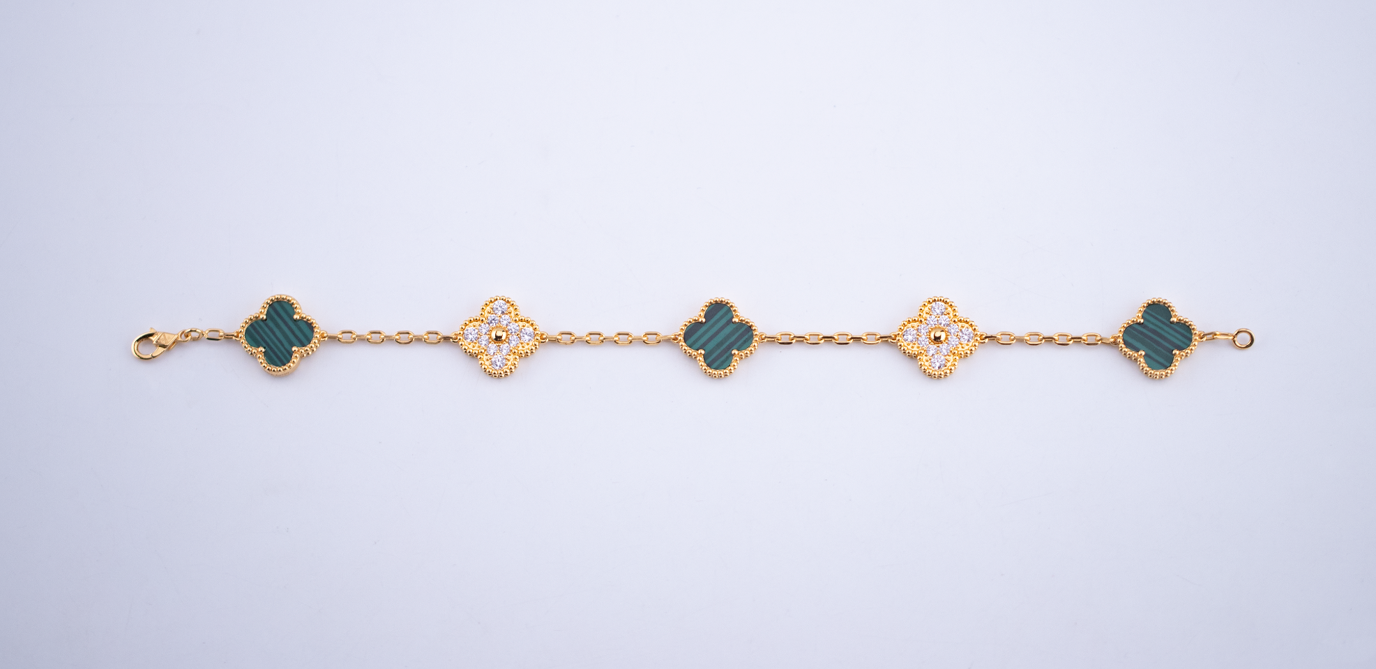 Van Cleef & Arpels Bags