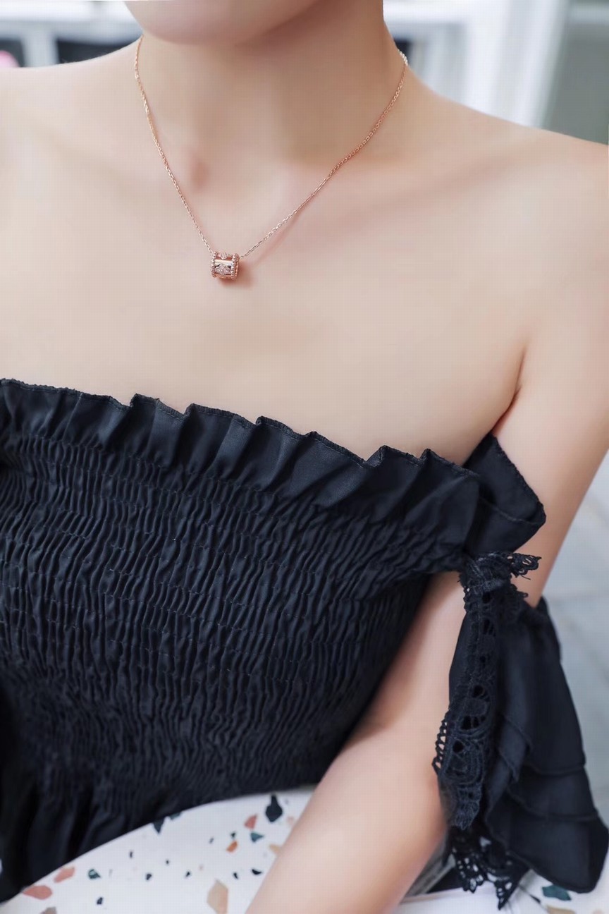 Van Cleef & Arpels Bags