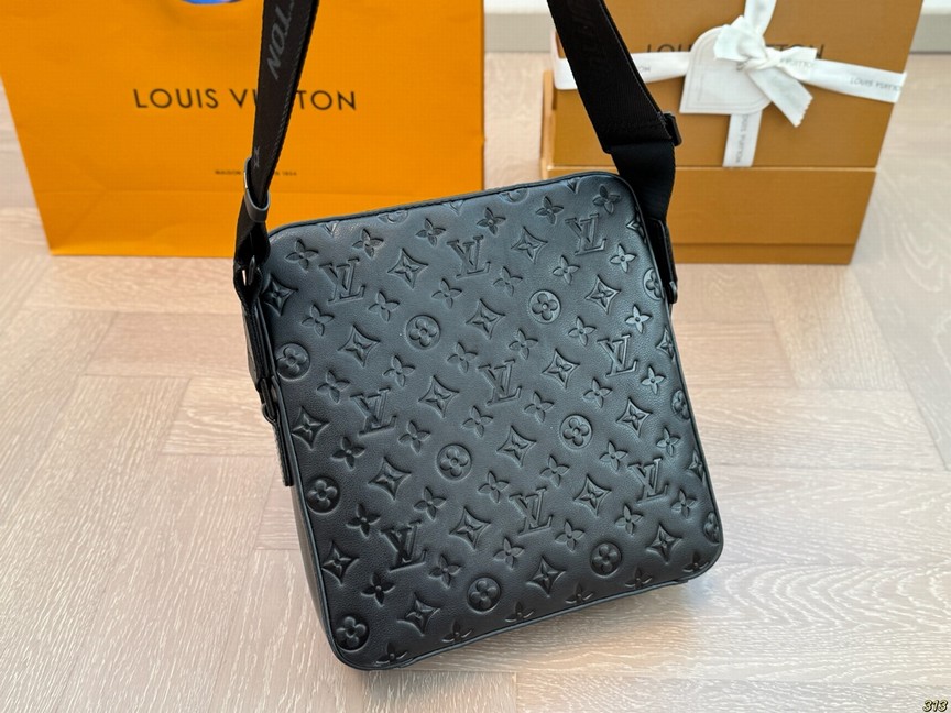 Louis Vuitton Bags